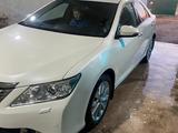 Toyota Camry 2014 годаүшін9 500 000 тг. в Караганда – фото 2