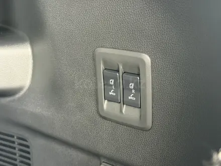 Toyota Land Cruiser Prado 2025 года за 40 500 000 тг. в Астана – фото 14