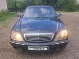 Mercedes-Benz S 320 2001 годаfor4 000 000 тг. в Семей – фото 5