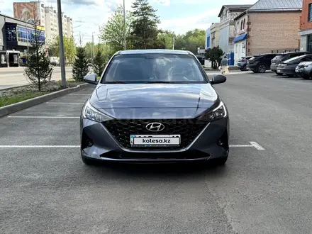 Hyundai Accent 2020 года за 7 200 000 тг. в Костанай – фото 3