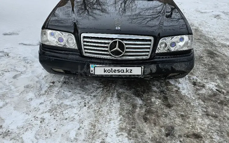 Mercedes-Benz C 180 1996 года за 1 850 000 тг. в Кокшетау