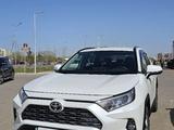 Toyota RAV4 2020 года за 16 000 000 тг. в Астана