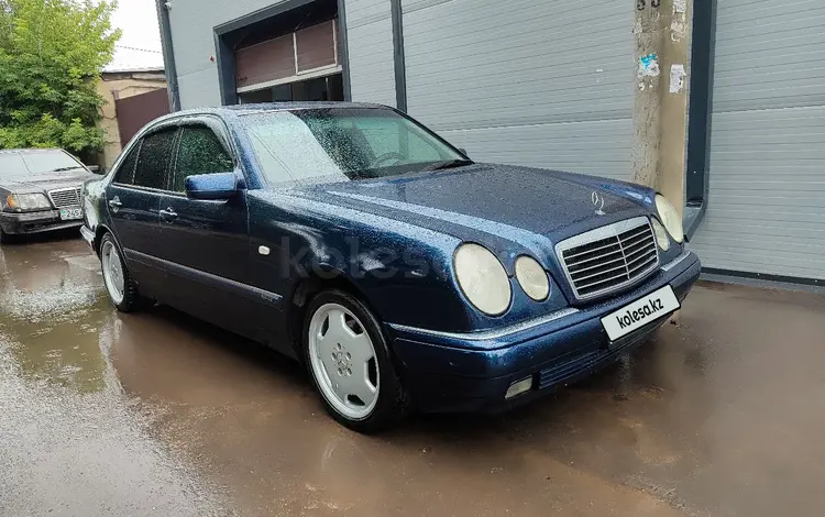 Mercedes-Benz E 320 1999 годаүшін4 100 000 тг. в Караганда