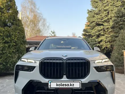 BMW X7 2023 года за 59 900 000 тг. в Алматы – фото 4