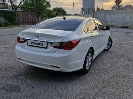 Hyundai Sonata 2013 года за 5 400 000 тг. в Шымкент – фото 4