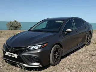 Toyota Camry, 2020