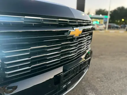 Chevrolet Tahoe 2026 года за 53 990 000 тг. в Алматы – фото 28