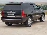 Cadillac Escalade 2008 годаүшін10 000 000 тг. в Шымкент – фото 3