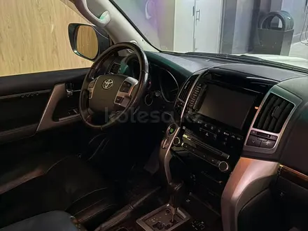 Toyota Land Cruiser 2014 года за 26 300 000 тг. в Алматы – фото 11