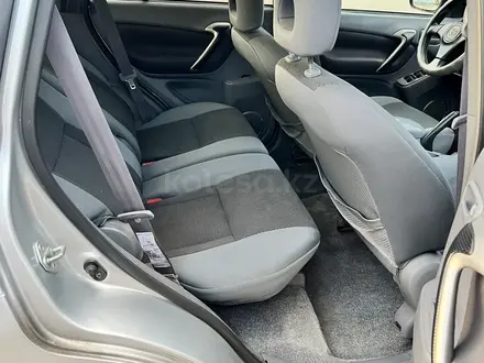 Toyota RAV4 2001 года за 4 500 000 тг. в Алматы – фото 8