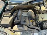 Mercedes-Benz C 240 1998 года за 3 500 000 тг. в Караганда – фото 4