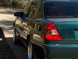 Mercedes-Benz C 240 1998 года за 3 500 000 тг. в Караганда – фото 5