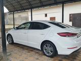 Hyundai Elantra 2018 года за 7 100 000 тг. в Шымкент – фото 4