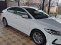 Hyundai Elantra 2018 года за 7 100 000 тг. в Шымкент – фото 2