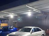 Mercedes-Benz E 220 2004 годаүшін3 500 000 тг. в Атырау – фото 2