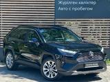 Toyota RAV4 Luxe 2023 года за 18 290 000 тг. в Алматы – фото 5