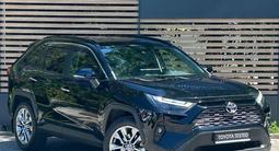 Toyota RAV4 Luxe 2023 годаүшін18 290 000 тг. в Алматы – фото 5