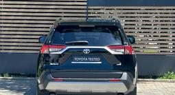 Toyota RAV4 Luxe 2023 годаүшін18 290 000 тг. в Алматы – фото 4