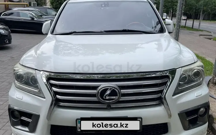 Lexus LX 570 2012 года за 20 000 000 тг. в Атырау