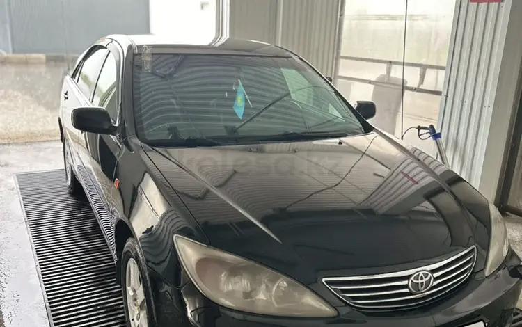 Toyota Camry 2004 годаүшін5 600 000 тг. в Актобе