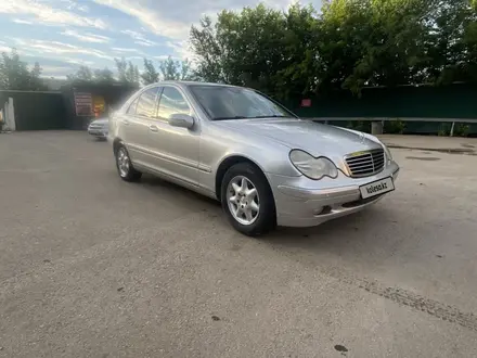 Mercedes-Benz C 180 2000 года за 3 000 000 тг. в Актобе – фото 3