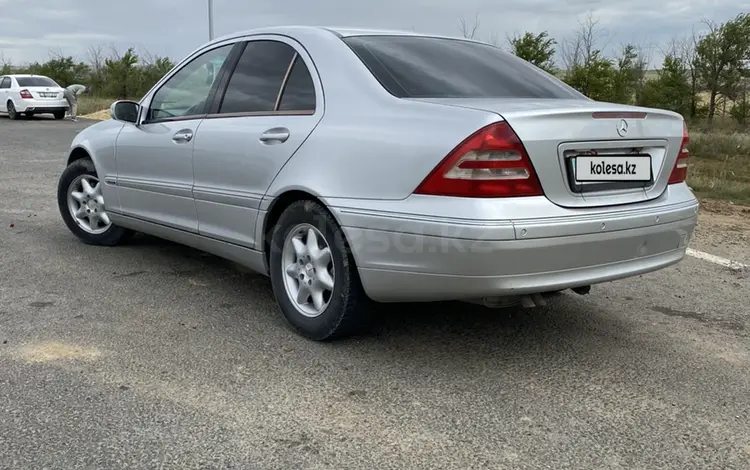 Mercedes-Benz C 180 2000 года за 3 000 000 тг. в Актобе