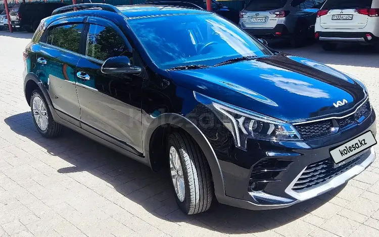 Kia Rio X-Line 2022 года за 9 500 000 тг. в Актобе