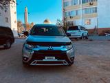 Mitsubishi Outlander 2018 года за 8 300 000 тг. в Актау