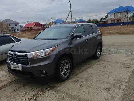 Toyota Highlander 2014 года за 16 000 000 тг. в Курчатов