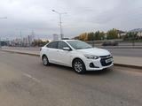 Chevrolet Onix 2023 года за 8 200 000 тг. в Астана – фото 2