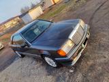 Mercedes-Benz E 220 1991 года за 2 500 000 тг. в Караганда – фото 3