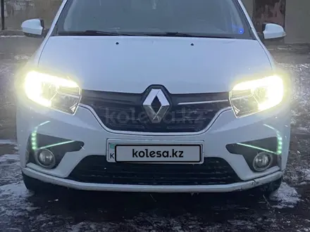 Renault Sandero 2018 года за 4 200 000 тг. в Астана