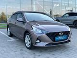 Hyundai Accent 2021 года за 7 490 000 тг. в Усть-Каменогорск