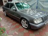 Mercedes-Benz E 280 1993 года за 2 800 000 тг. в Алматы – фото 4