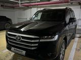 Toyota Land Cruiser 2023 года за 48 800 000 тг. в Астана – фото 2