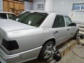 Mercedes-Benz E 280 1994 годаfor1 900 000 тг. в Актобе – фото 2