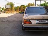 Mercedes-Benz E 200 1990 годаүшін1 500 000 тг. в Сарыагаш – фото 4