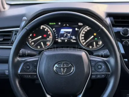 Toyota Camry 2019 года за 14 500 000 тг. в Шымкент – фото 8