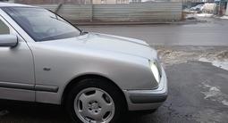 Mercedes-Benz E 280 1998 годаfor3 700 000 тг. в Алматы – фото 3