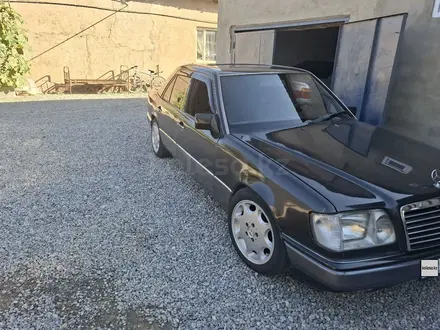 Mercedes-Benz E 300 1990 года за 1 500 000 тг. в Шымкент – фото 2