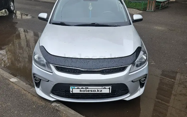 Kia Rio 2019 года за 7 750 000 тг. в Астана