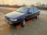 Volkswagen Passat 1994 годаfor1 350 000 тг. в Шымкент