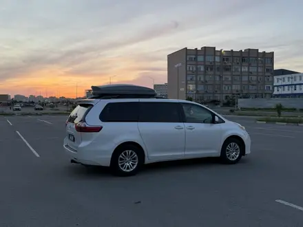 Toyota Sienna 2015 года за 12 000 000 тг. в Актау – фото 14