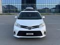Toyota Sienna 2015 года за 12 000 000 тг. в Актау