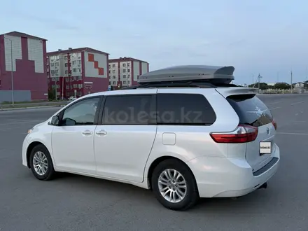 Toyota Sienna 2015 года за 12 000 000 тг. в Актау – фото 21