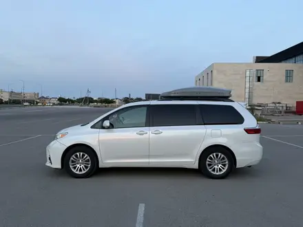 Toyota Sienna 2015 года за 12 000 000 тг. в Актау – фото 22