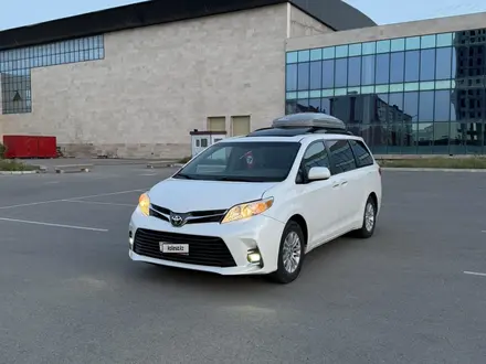 Toyota Sienna 2015 года за 12 000 000 тг. в Актау – фото 26