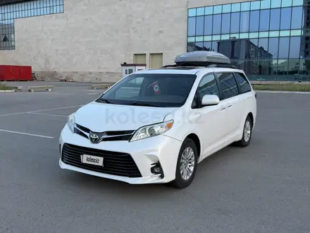 Toyota Sienna 2015 года за 12 000 000 тг. в Актау – фото 2
