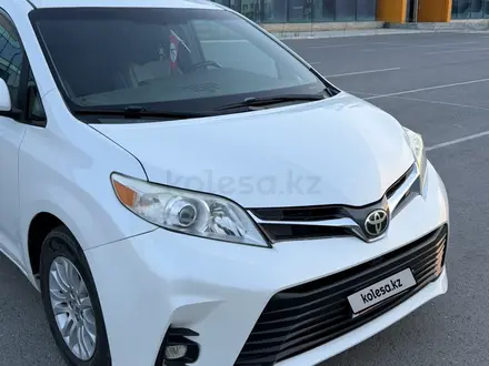 Toyota Sienna 2015 года за 12 000 000 тг. в Актау – фото 7