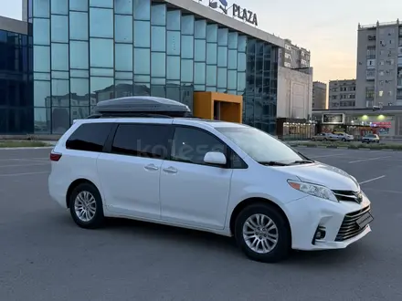 Toyota Sienna 2015 года за 12 000 000 тг. в Актау – фото 8